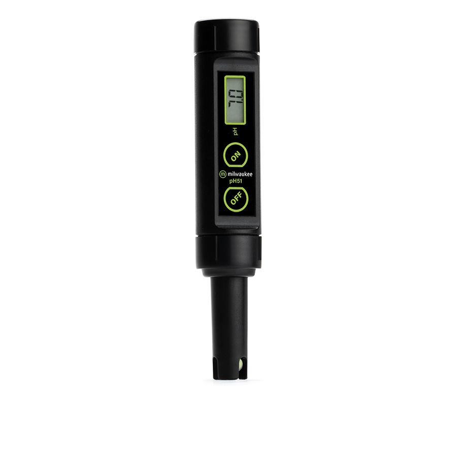 Milwaukee PH51 waterproof pH Tester with replaceable probe