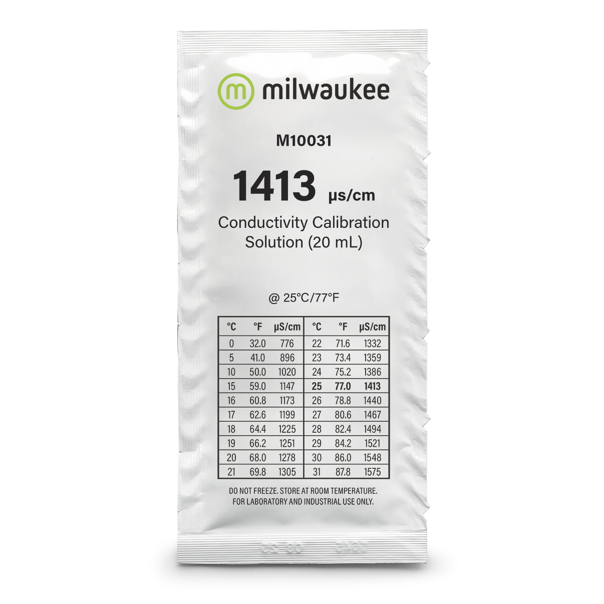 Milwaukee M10031B Leitfähigkeitskalibrierlösung Beutel Vorderseite, 25 Beutel á 20 ml sichtbar, Kalibrierlösung 1413 µS/cm, praktische Einzelportionen zur Kalibrierung, Milwaukee Lösung für Leitfähigkeitsmessgeräte