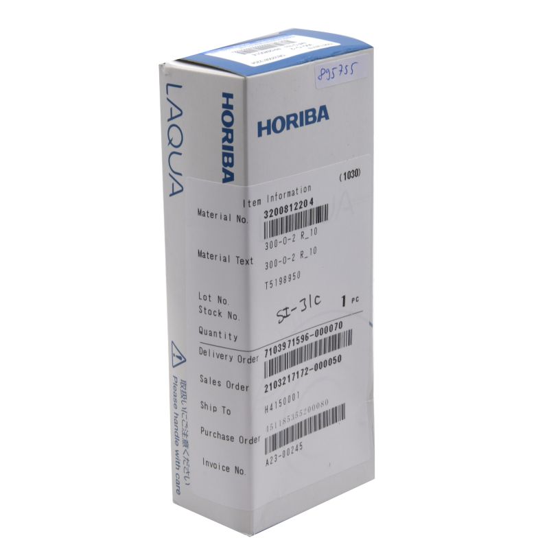 Horiba LAQUA 300-O-5 Verpackung, Sichtfenster mit Etikett und digitalem Sensorkabel