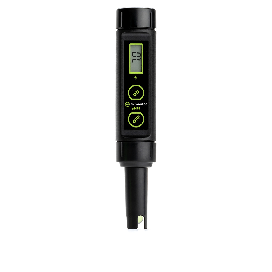 Milwaukee PH51 waterproof pH Tester with replaceable probe