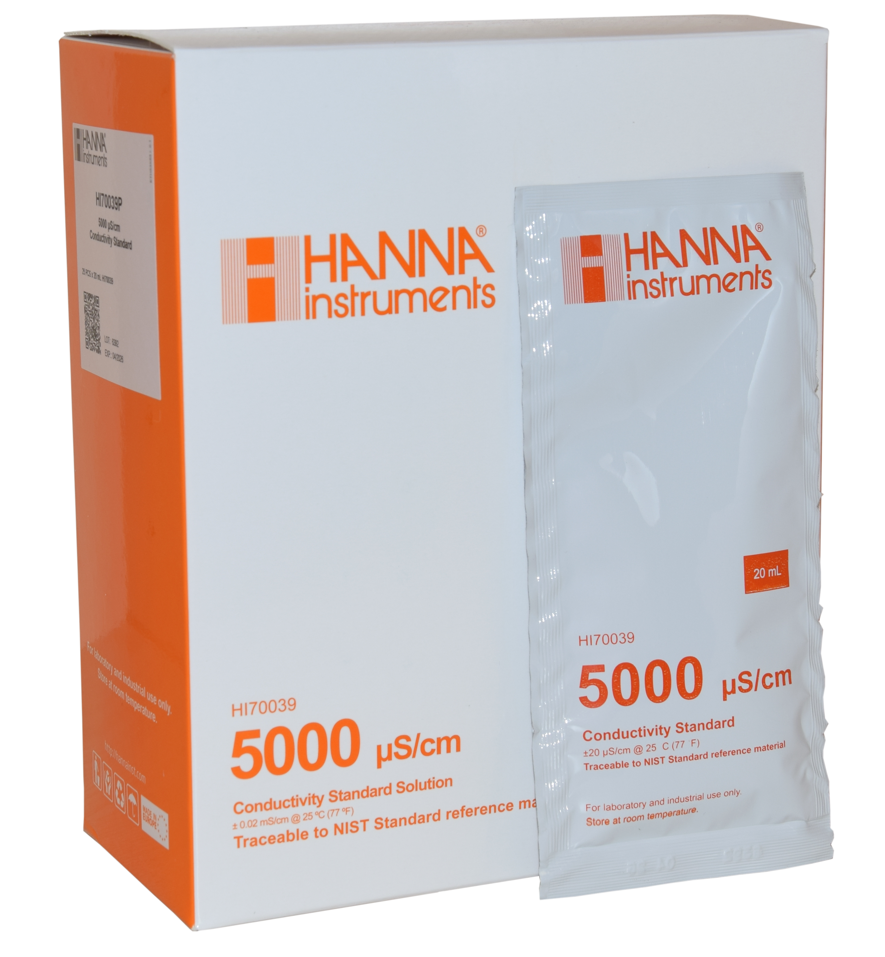 HANNA calibration solution conductivity 5000 µS/cm, 25 x 20mL sachets (HI70039P)