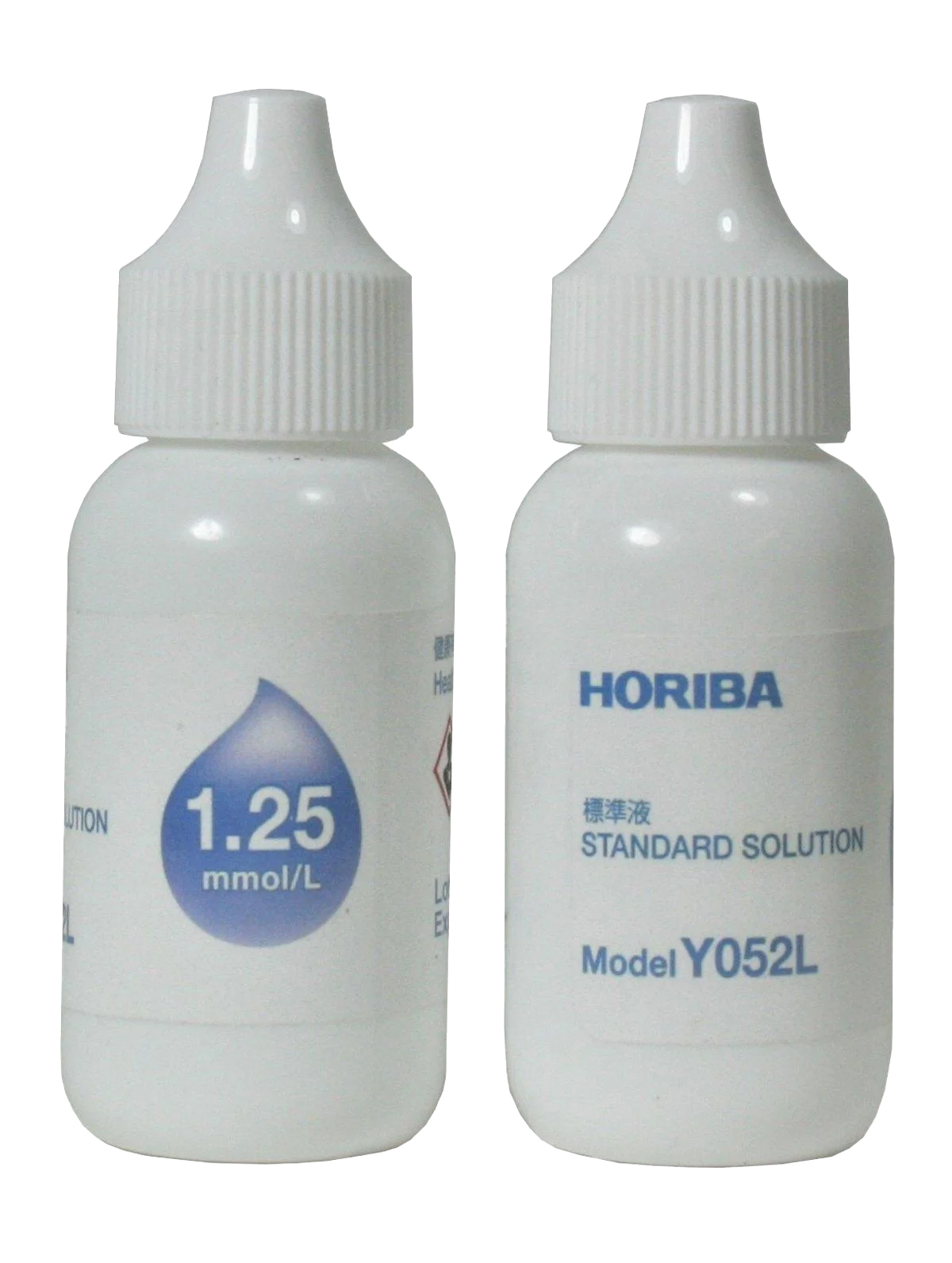 Horiba 1.25 mmol/l iCa standard solution (Y052L) for calibration of the LAQUAtwin Ca-11C tester Horiba Standard Lösung Y052L, zwei weiße Fläschchen mit weißem Deckel Frontansicht, zur Kalibrierung vom LAQUAtwin Ca-11C Tester und die Konzentration 1.25 mmol/L für iCa (ionisiertes Calcium)
