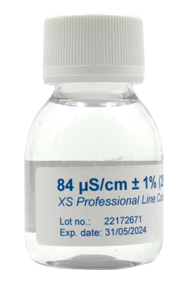 XS Professional 84µS/cm - 4x 60ml Leitfähigkeitskalibrierlösung klar, Ansicht vorne