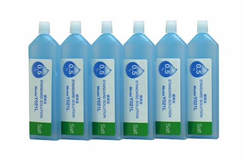 Horiba 0.5% NaCl Standard Solution (514-05) Horiba 0.5 % NaCl Standard Lösung, sechs blaue Einzelfläschchen