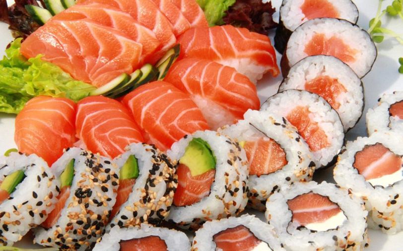 pH Measurement To Determine Acidification of Sushi Rice Pocket Tester